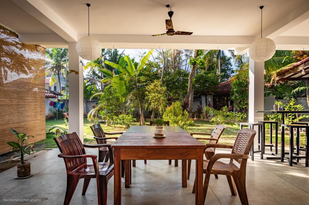 Dorian Guest House And Restaurant Weligama Eksteriør bilde